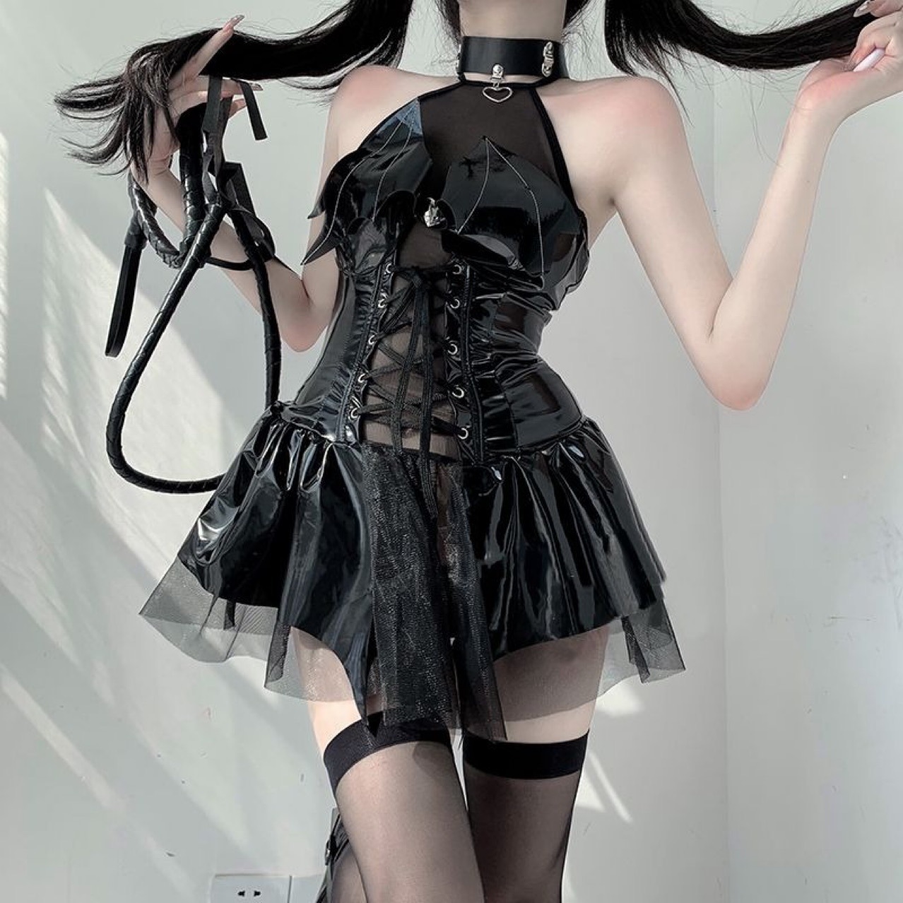 Deviruchi Bright Face PU Neck Dress COS Uniform with Black Silk Suit, Large Size — detail image 3