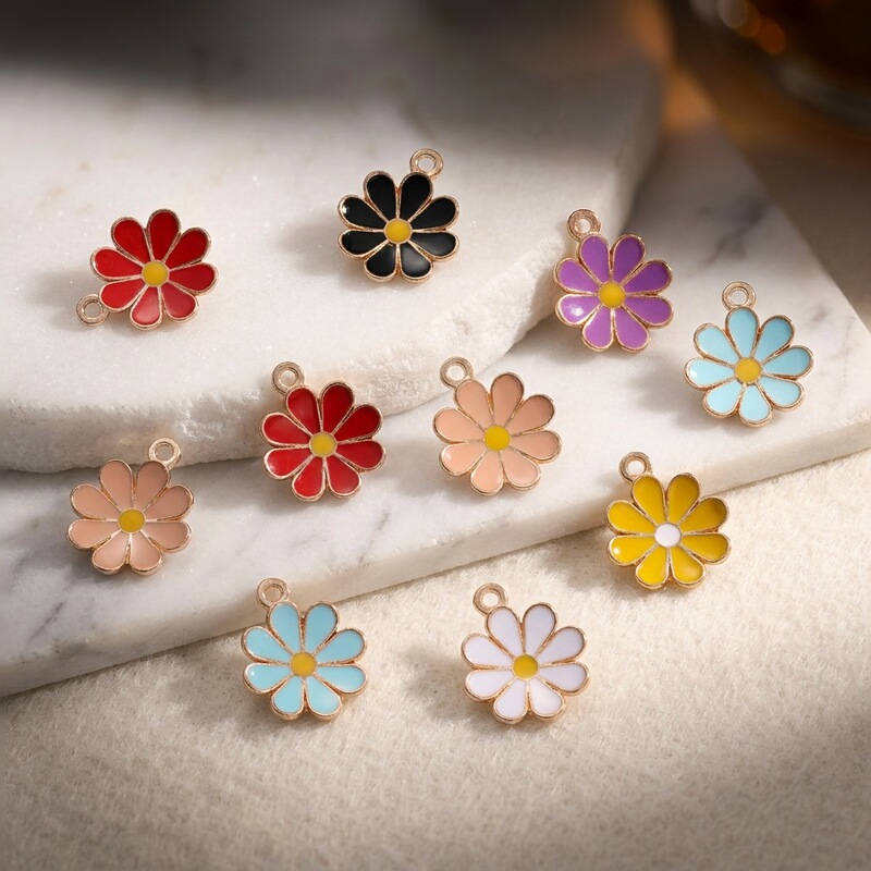 Cross-Border New DIY Jewelry Small Daisy Alloy Enamel Pendant Keychain Necklace Bracelet Earrings Accessories Cross-Border New DIY Jewelry Small Daisy Alloy Enamel Pendant Keychain Necklace Bracelet Earrings Accessories