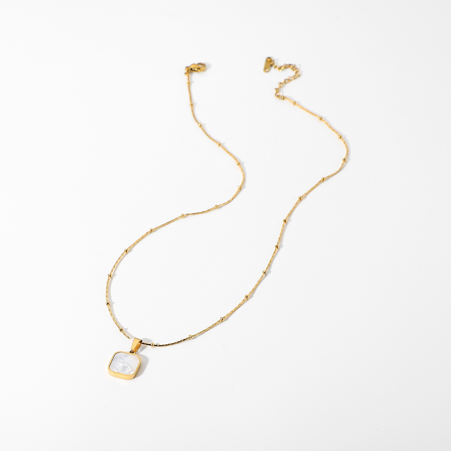 collier pendentif simple coquillage blanc coeur en acier inoxydable plaqu or en gros Nihaojewelrypicture6