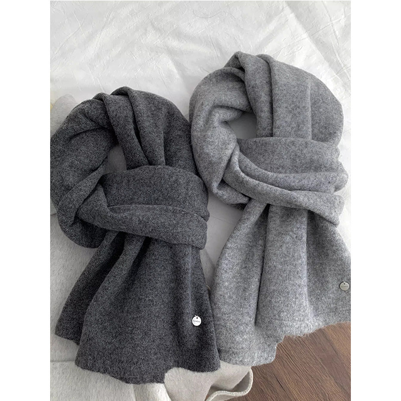 Limited to advanced gray ~ South Korea ins blogger recommend winter warm wool dark gray warm lovers thick scarf