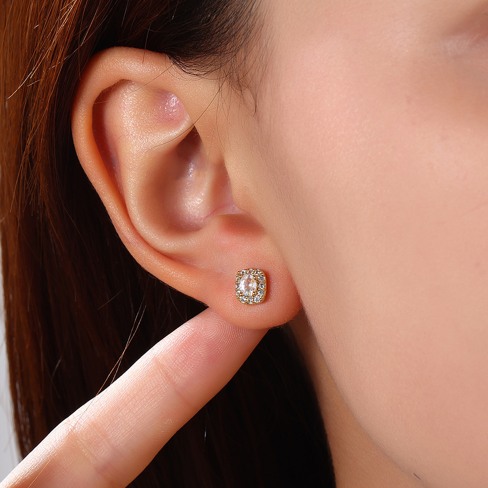 7g Weight Copper Ear Needle Material 18K Gold Plated Plating Material Zircon Inlay Material Ear Studs Classification 1 Piece Quantity Daily Occasion Copper Material Geometric, Heart Shape, Crown Pattern All Seasons Season Women's Gender Inlay Design Sweet Style 1 Piece Sweet Geometric Heart Shape Crown Inlay Copper Zircon 18K Gold Plated Ear Studs 30