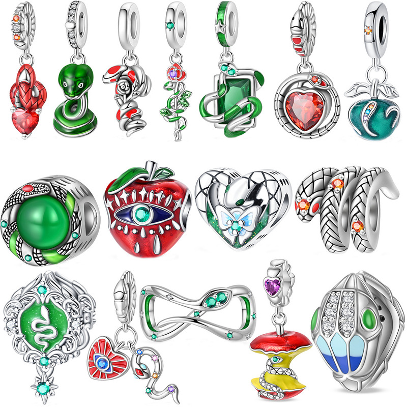 Europe and the United States new silver-plated coiled spirit snake diy bracelet beaded retro dark wind small green snake beads loose beads wholesale