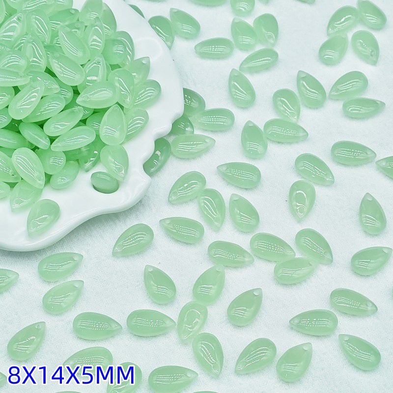 Pendant drop-shaped, L272