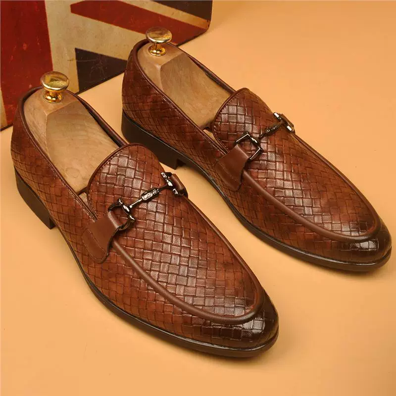 Модные мужские повседневные кожаные туфли из натуральной кожи на мягкой подошве черного цвета в британском стиле с острым носком, дышащие деловые слипоны, модные лоферы