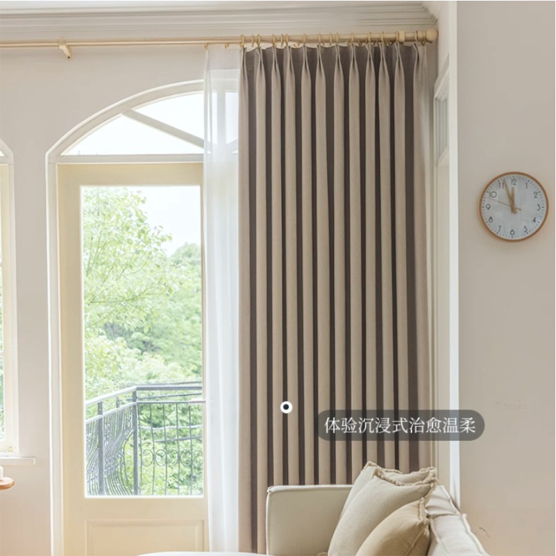 光を通さない赤非コーティング物理全遮光シェニール高級カーテン寝室客間クリーム風