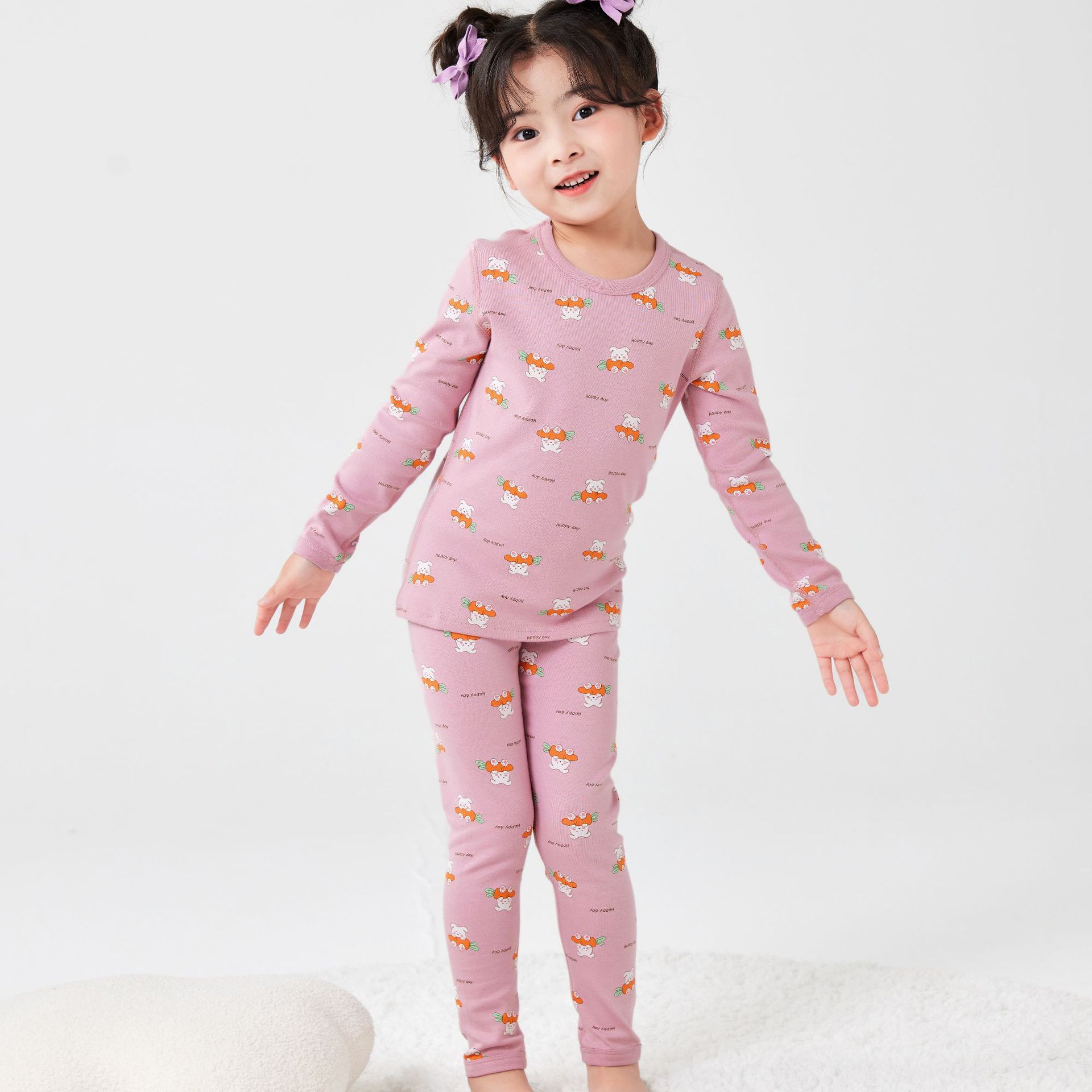 고무 빨간 토끼 무