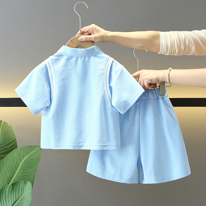 7880 traje de verano para niños 2025 nueva camisa POLO de manga corta para niños de dos piezas ropa de moda de verano para bebés