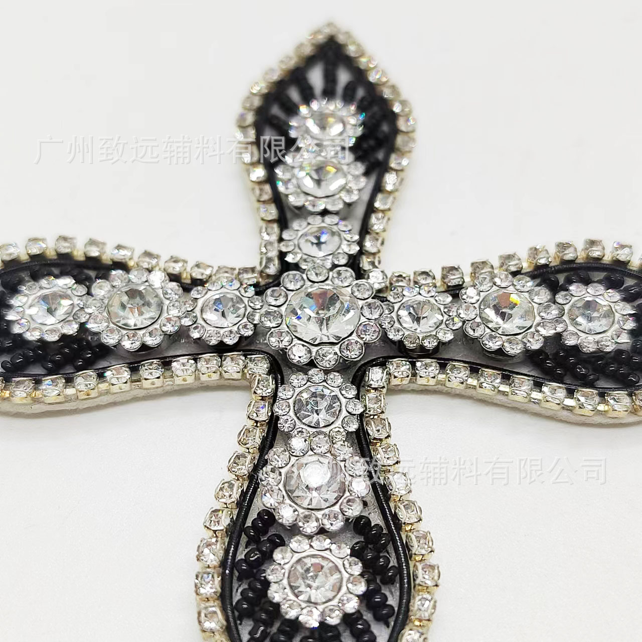Nuevo producto transfronterizo: Parches de tela con pedrería y bordado de cruz para decoración de ropa, zapatos, sombreros y bolsos, materiales DIY, fabricante en stock. image 5