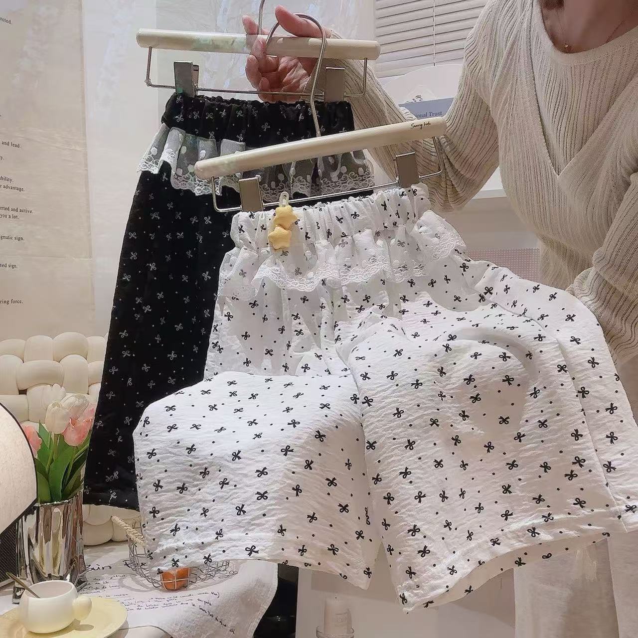 Children's Anti-Mosquito Pants, Summer Parent-Child Wide-Leg Pants, Medium and Large Kidsren's Yamamoto Pants, Girls' Wide-Leg Pants, Lace Casual Pants