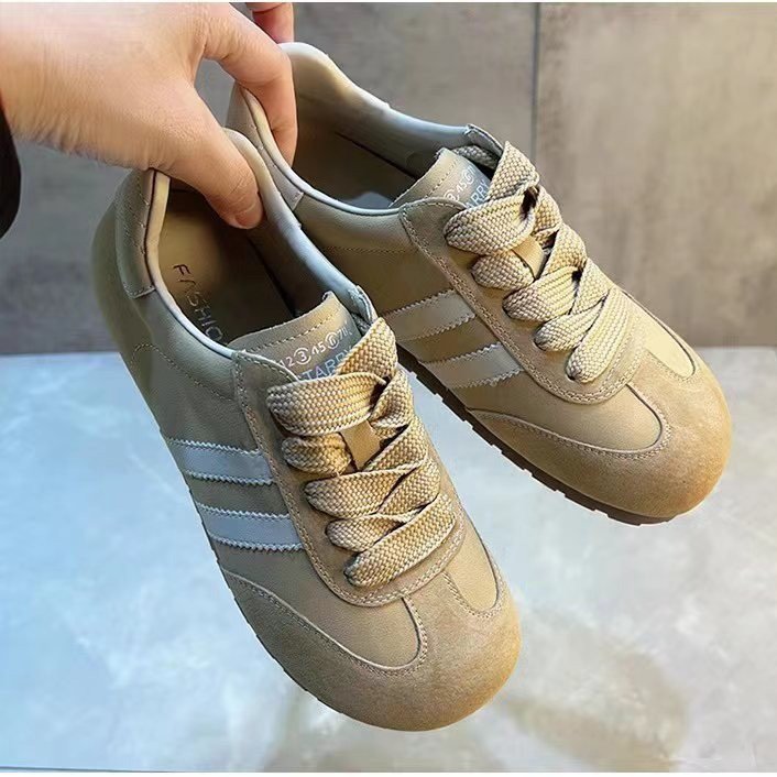 Casual Women's German Trainer Shoes Versatile Flat Sole Sneakers_voghion.com