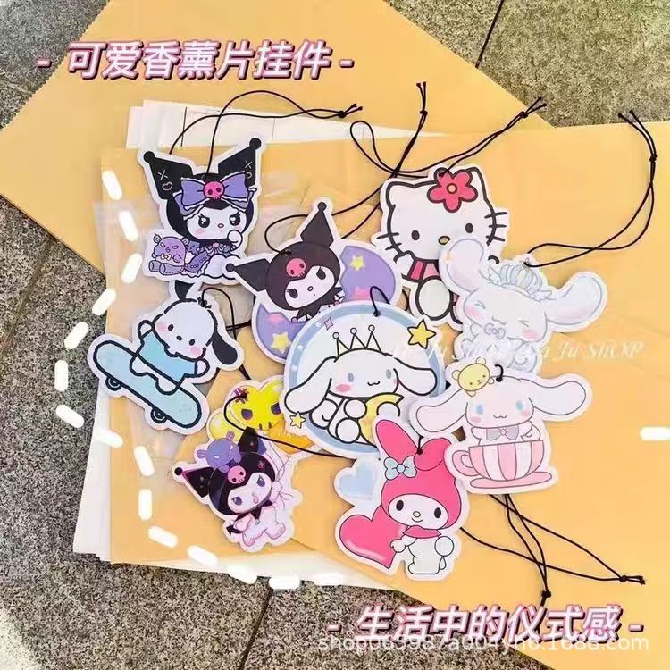 ハローキティ オリジナル カーフレグランス カード型 車用芳香剤 長時間持続する香り|undefined
