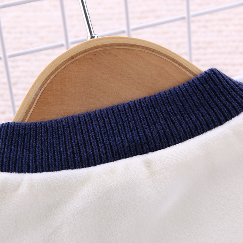 No fading, no ball, white rabbit double coat with bow