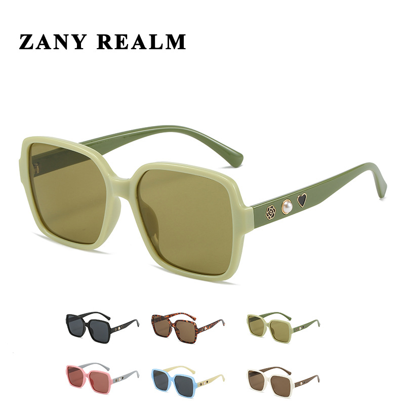 Nueva caja de celebridades en línea estilo Chanel Perla amor Camelia gafas de sol retro anti-azul gafas de luz fabricante 5000