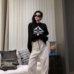 秋季轻奢百搭潮流高级感新款时尚舒适男士休闲痞帅百搭长袖t恤