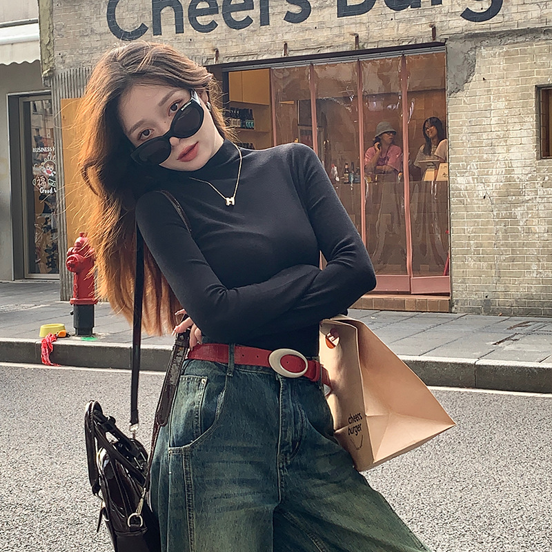 검은색