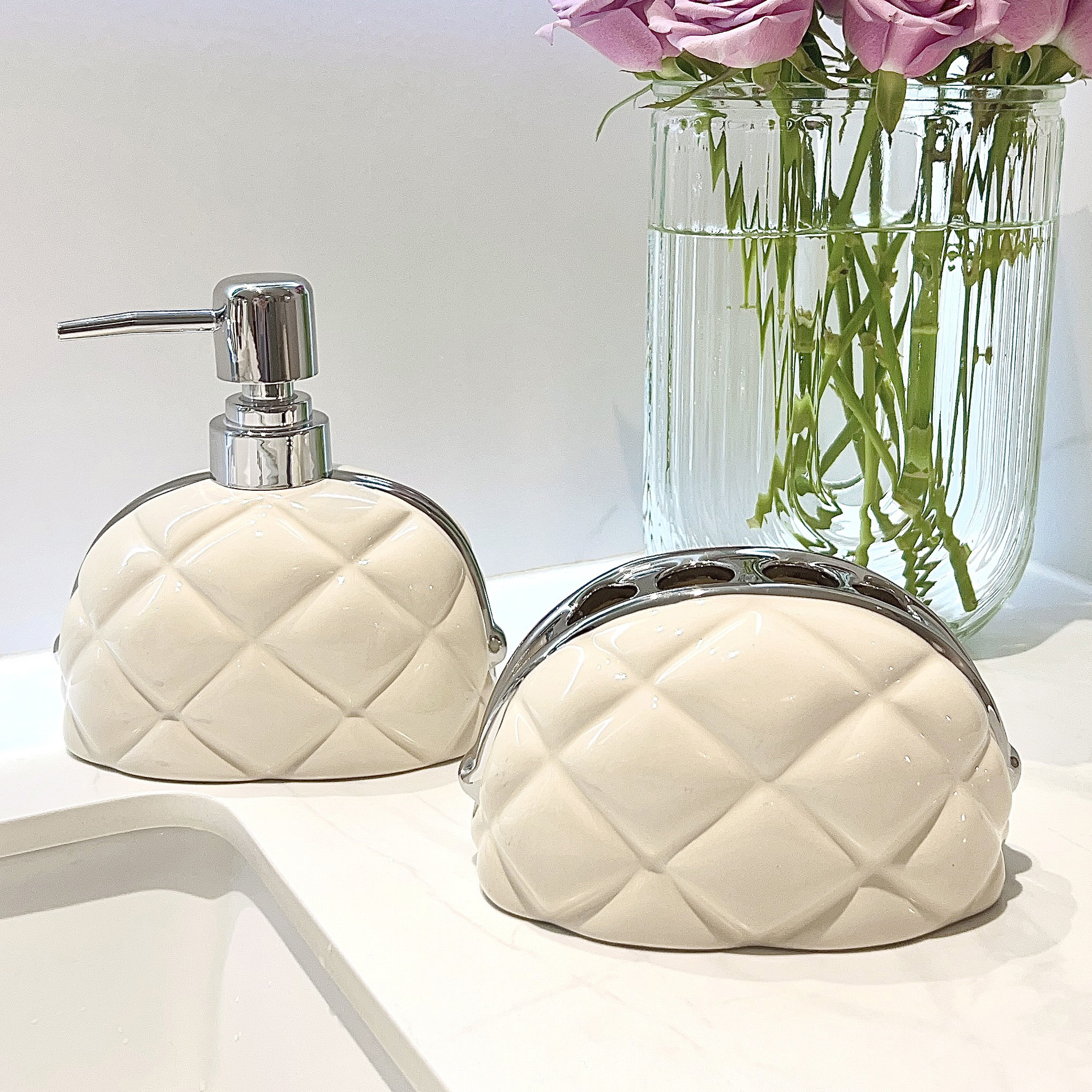 Botella de desinfectante de manos de lujo ligero crema estilo Push-tipo sub-botella de baño doméstico champú botella de loción de Gel de Ducha