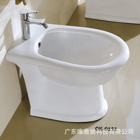 Bidé de Piso OK-0151 de Cerámica Manual para Baño