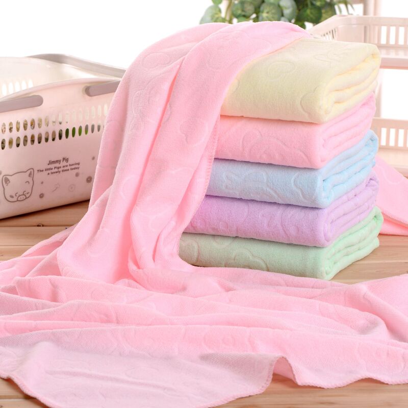 High-Quality Microfiber Embossed Cute Bear Bath Towel, Soft and Absorbent, Adult Beach Gift