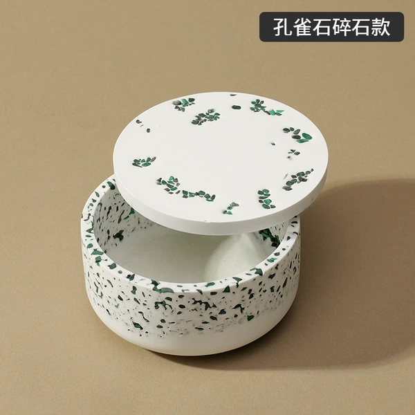 Malachite gravel style (large empty bowl)