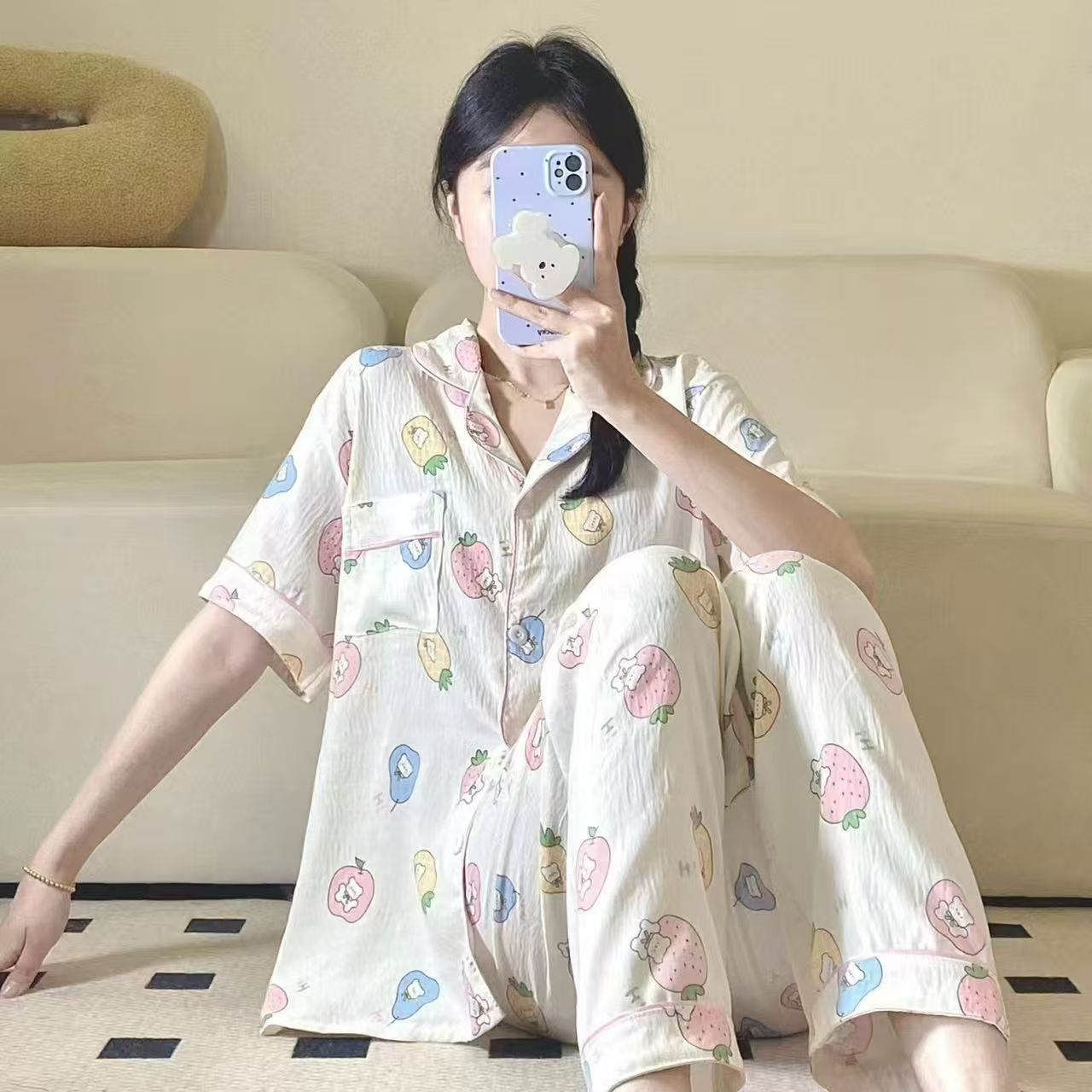 Al por mayor transfronterizo 2026 verano nuevo algodón nublado pantalones de manga corta pijama cardigans con solapa dibujos animados oso ropa para el hogar