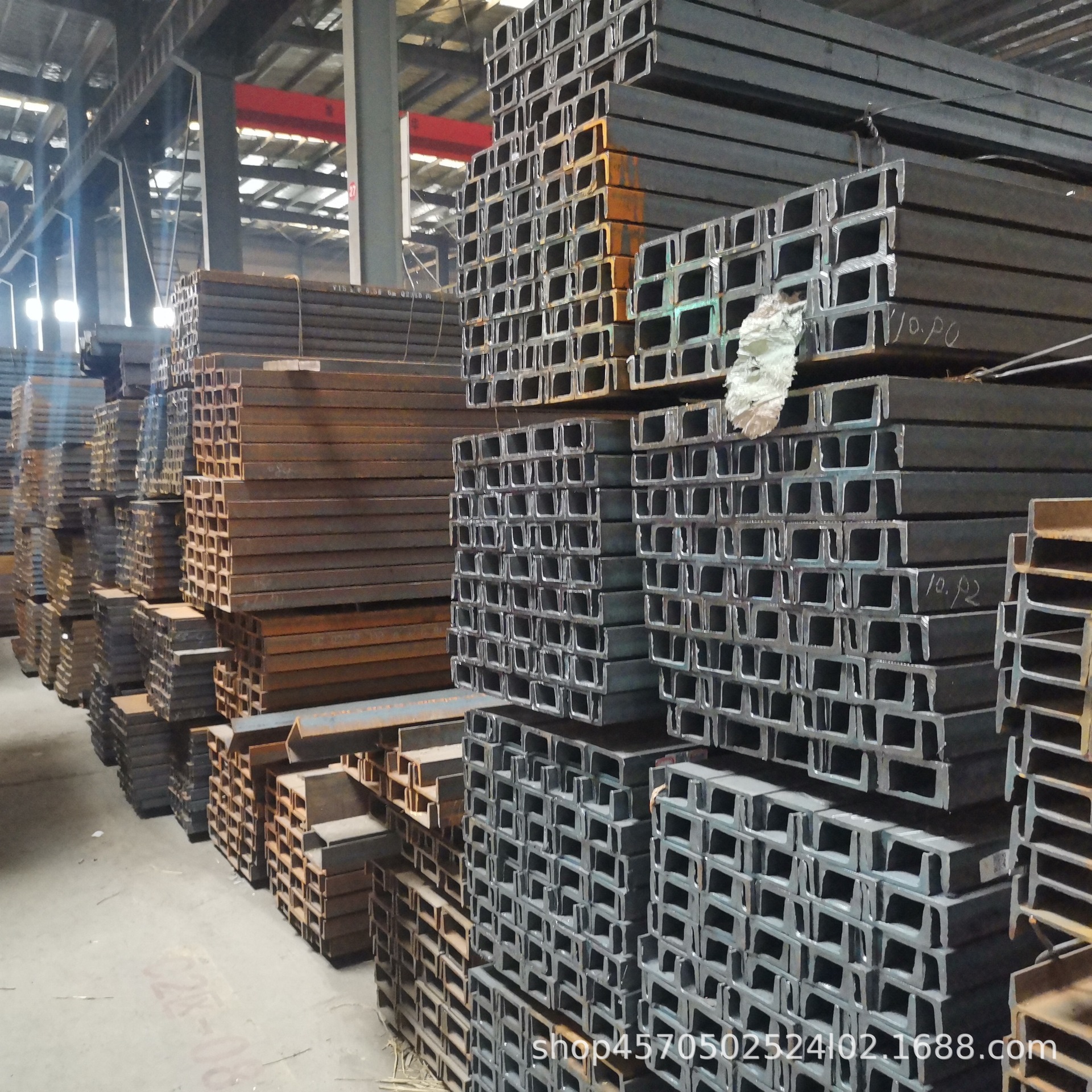 攀枝花市宜宾市Q235B热轧轻型槽钢现货Q355B低合金工角槽型材价格