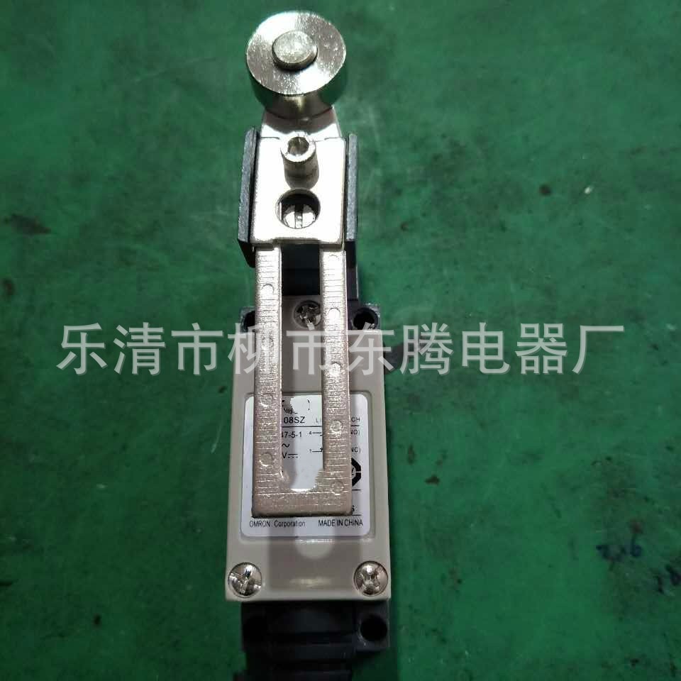 行程限位开关D4V-8112  D4V-8122  D4V-8166  D4V-8168  D4V-8169
