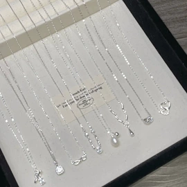戒指;项链;耳钉