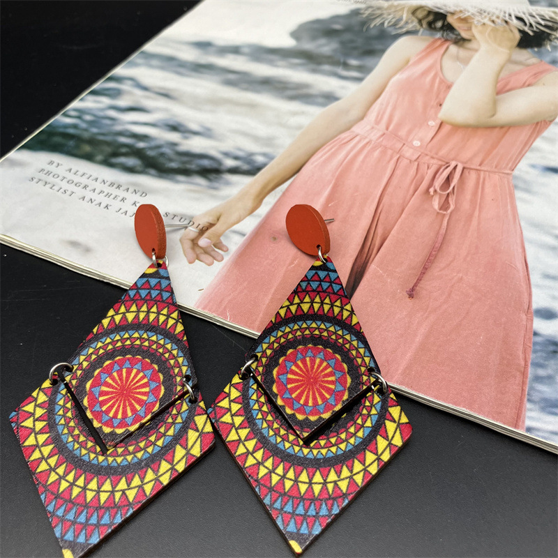 Leaf, Rhombus Pattern Women's Gender 1 Pair Classic Style Leaf Rhombus Stoving Varnish Wood Drop Earrings