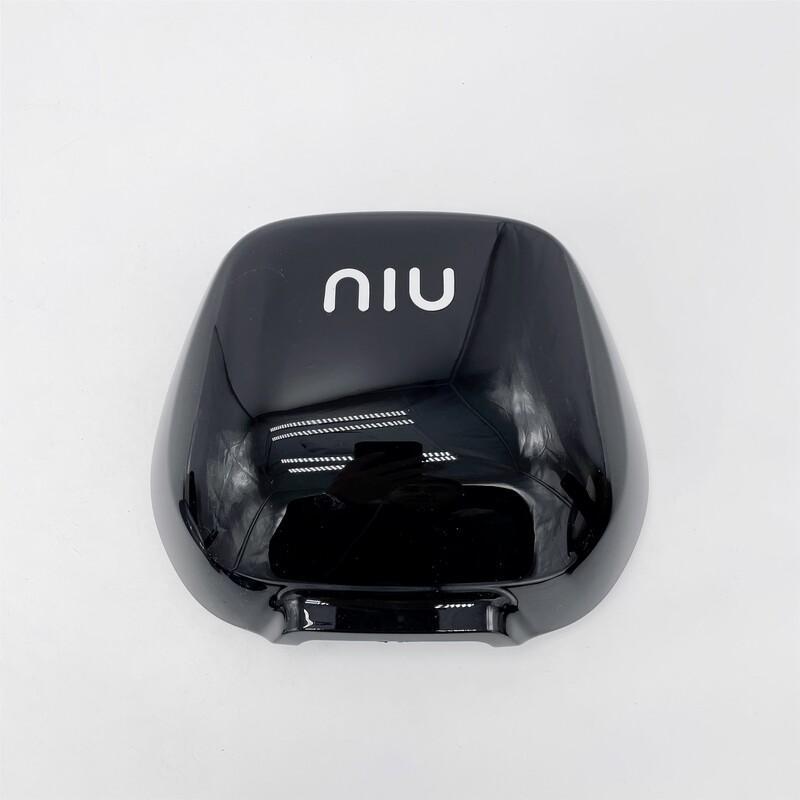 등받이 뒷면 커버 블랙