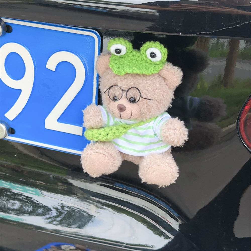 Personalidad encantadora del oso en línea decoración de la cola del automóvil adornos muñecas de peluche fuera del automóvil suministros de automóvil estables