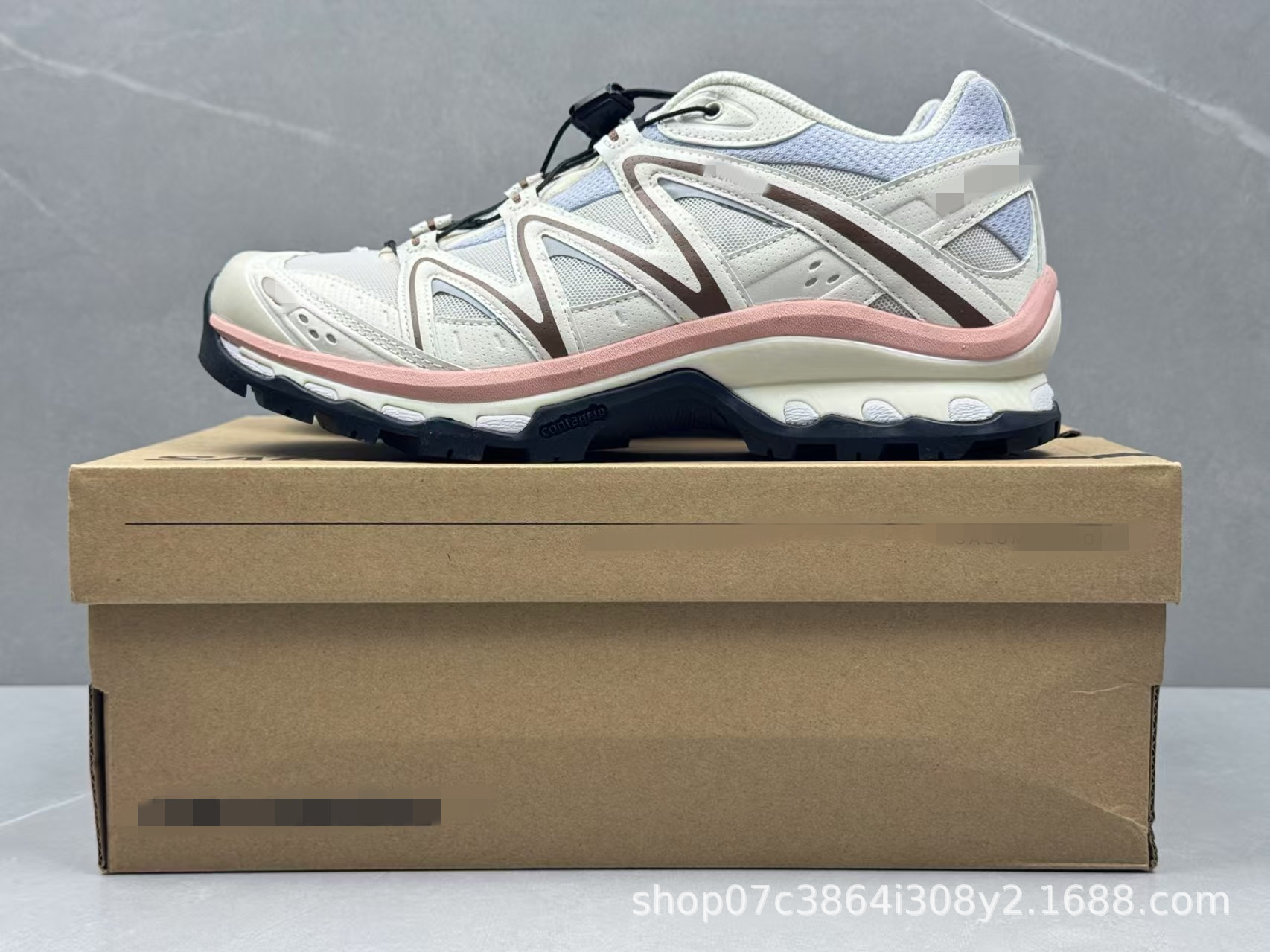 Beige pink xt-q (sneaker size)