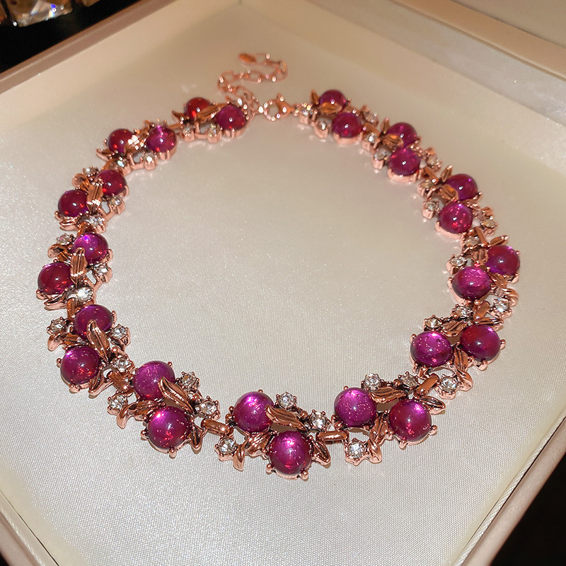 Diamante incrustado flor mediados-antiguo collar pulsera traje estilo francés Luz de lujo de alto grado de cadena de clavícula Otoño e Invierno suéter cadena joyería para mujeres