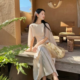 连衣裙;半身裙;女式针织衫