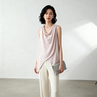 ���̈�ͬ���z�ژ������}�����ճ��U�I����Ů�OӋ���@��С��