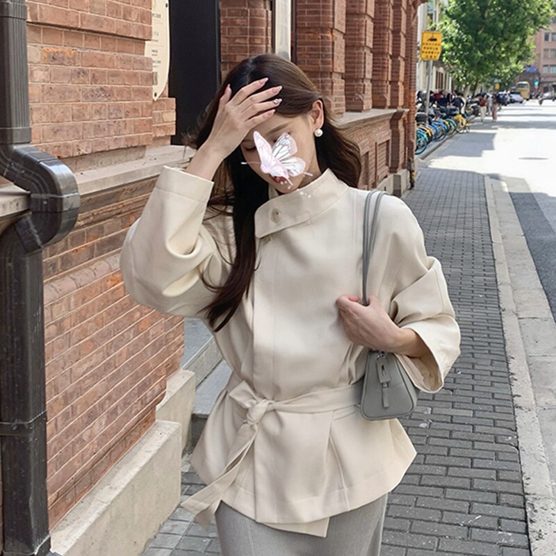 叮叮车LOSA ROSA白色立领短款风衣女秋季收腰宽松英伦风廓形外套|undefined