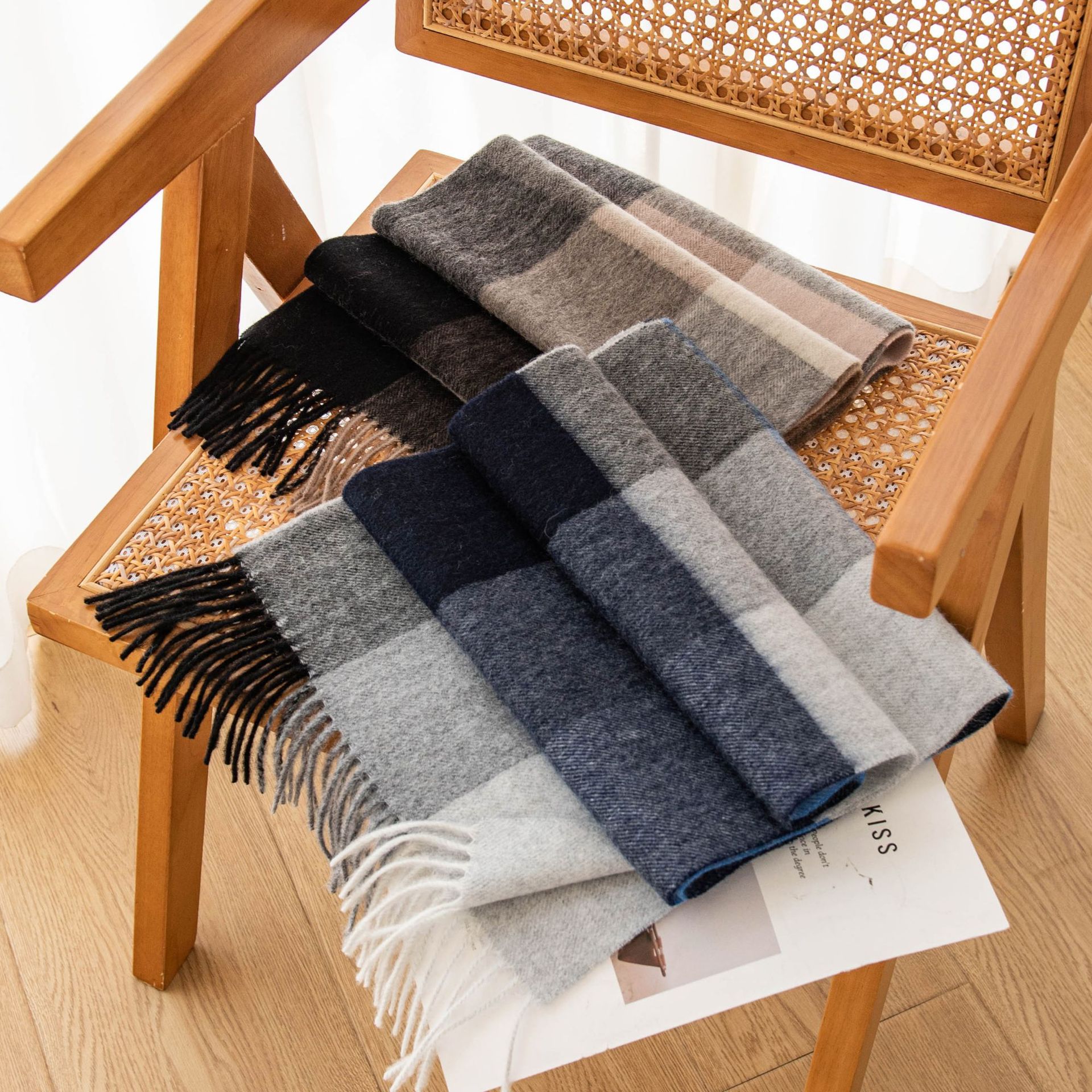두꺼운 가을 겨울 체크 100% 울 머플러 분위기감 걸핏 보온 wool 울 목도리 편
