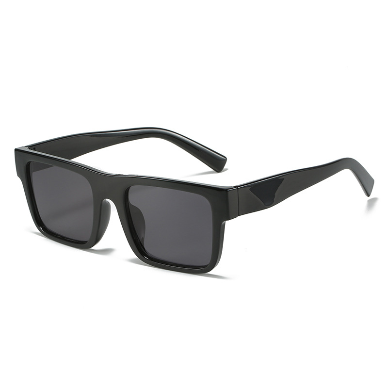 Nuevo hombre de moda transfronteriza gafas de sol hombres negro Super retro Rock gafas de sol fabricante en stock 3987