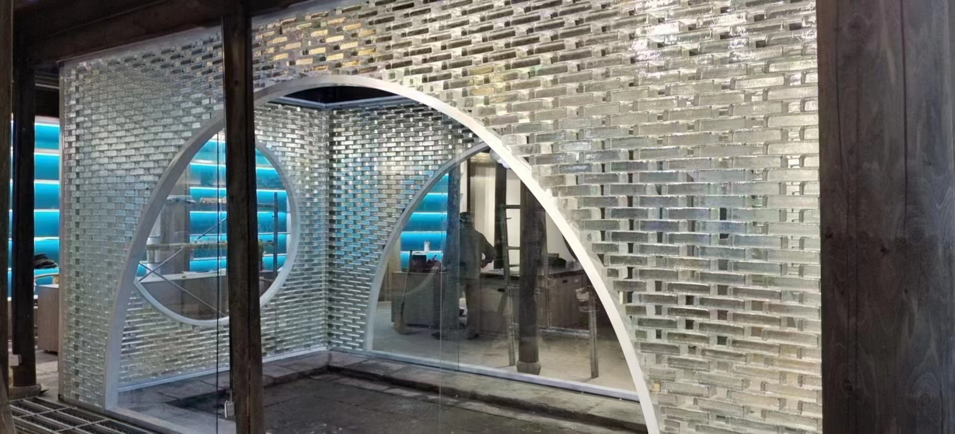 c00f39f7-b5a2-4c1a-8768-e3b590