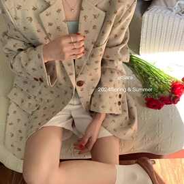 碎花西装外套2024春秋新款韩版女装宽松高级感法式小众气质西服女