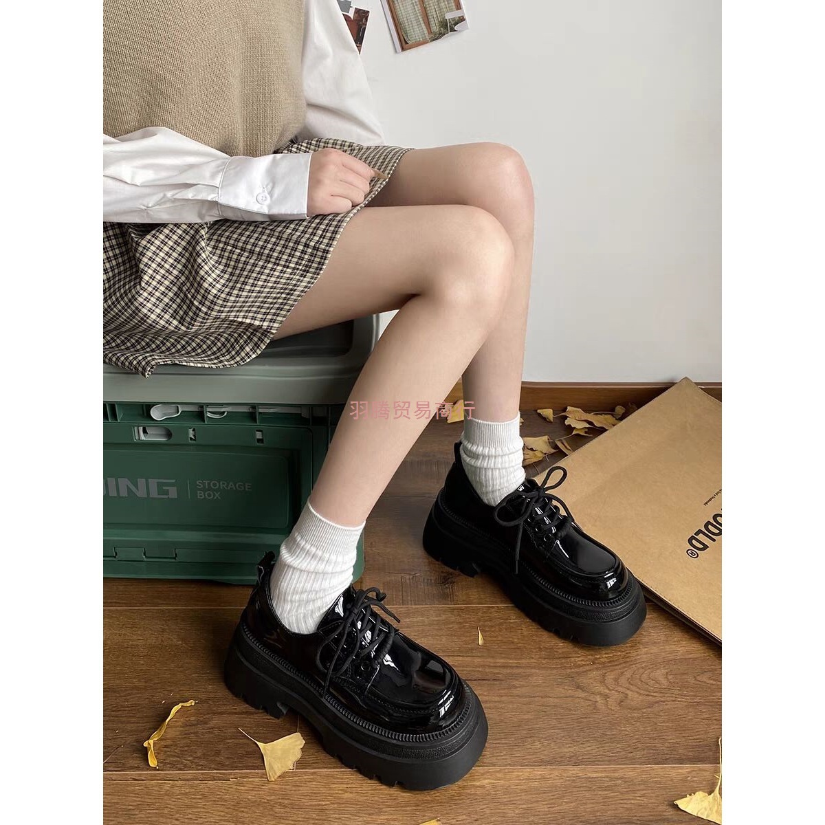 英伦风小皮鞋女款2025新款春秋女鞋爆款百搭厚底乐福鞋白色单鞋子