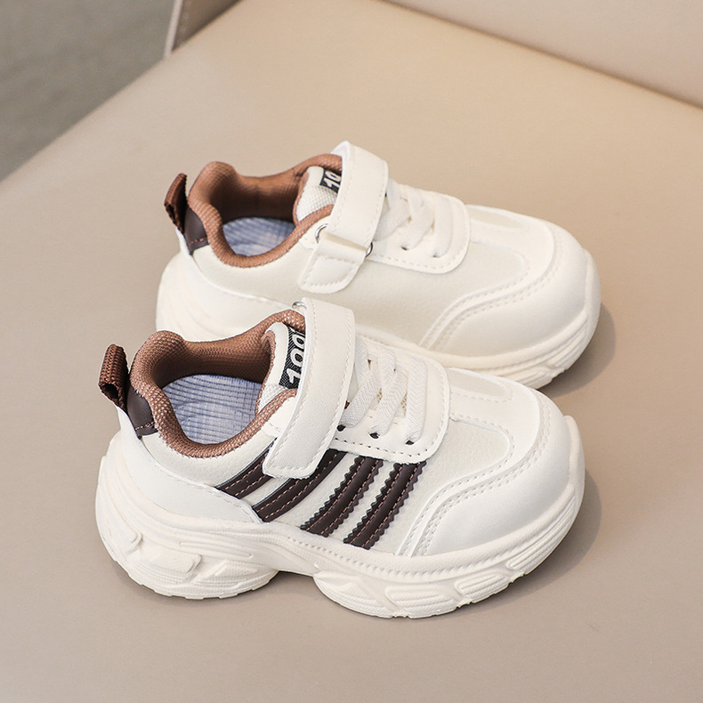 Baskets blanches en cuir pour enfants avec semelle souple bébé_voghion.com