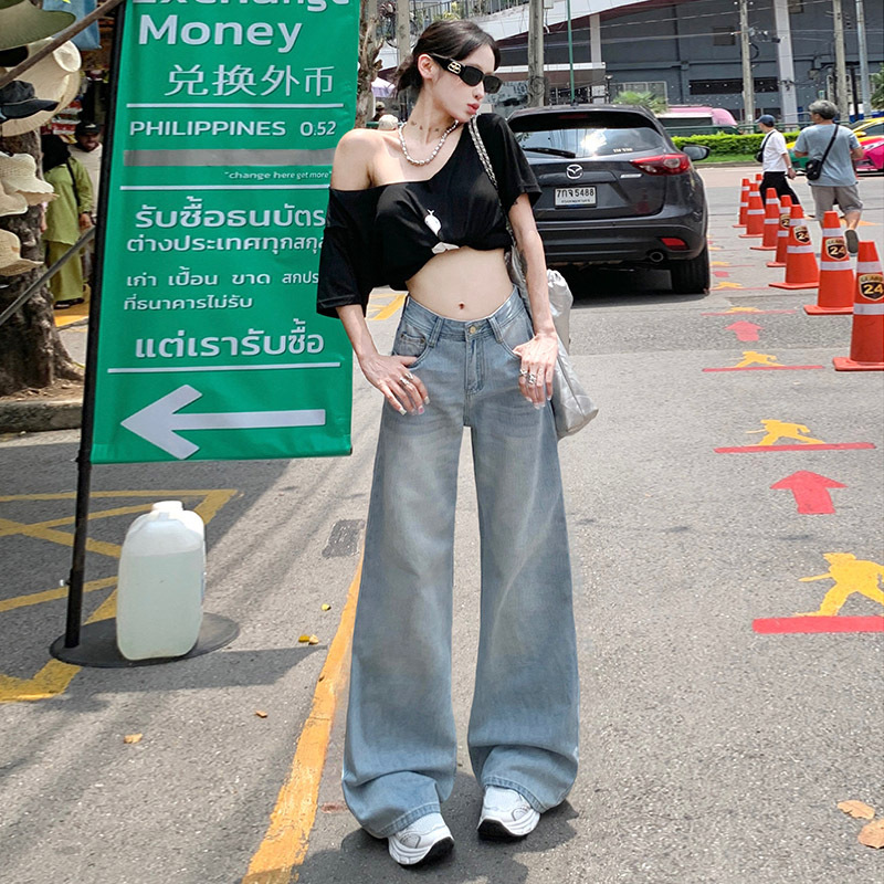 717 Ice Blue Non-Leg-Fitting Loose Slimming Look Flared Pants 2025 New Slimming Look Mid-Low Waist Wide-Leg Jeans for Women