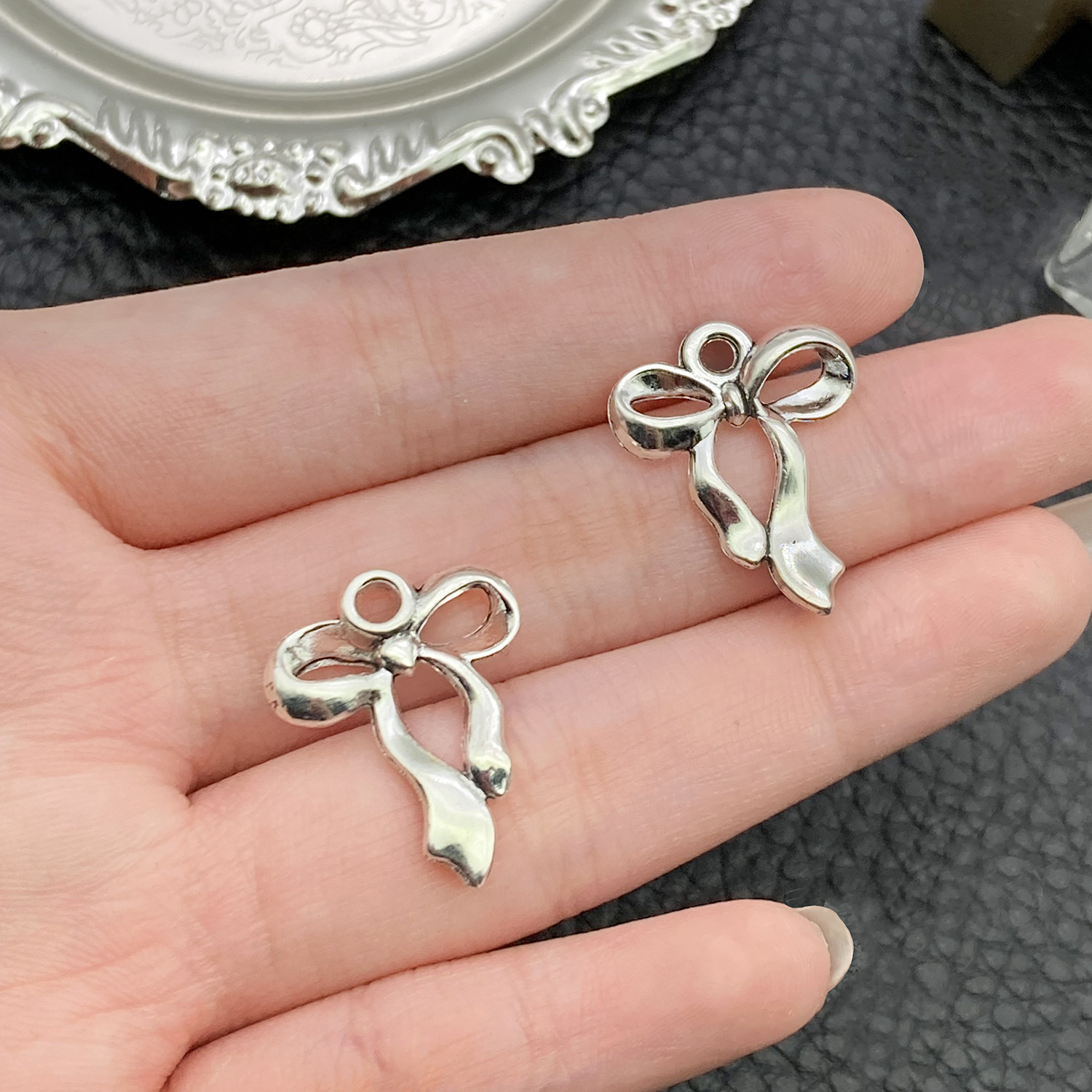 19433-M-古银锌合金绑带蝴蝶结22x17mm-1.1g