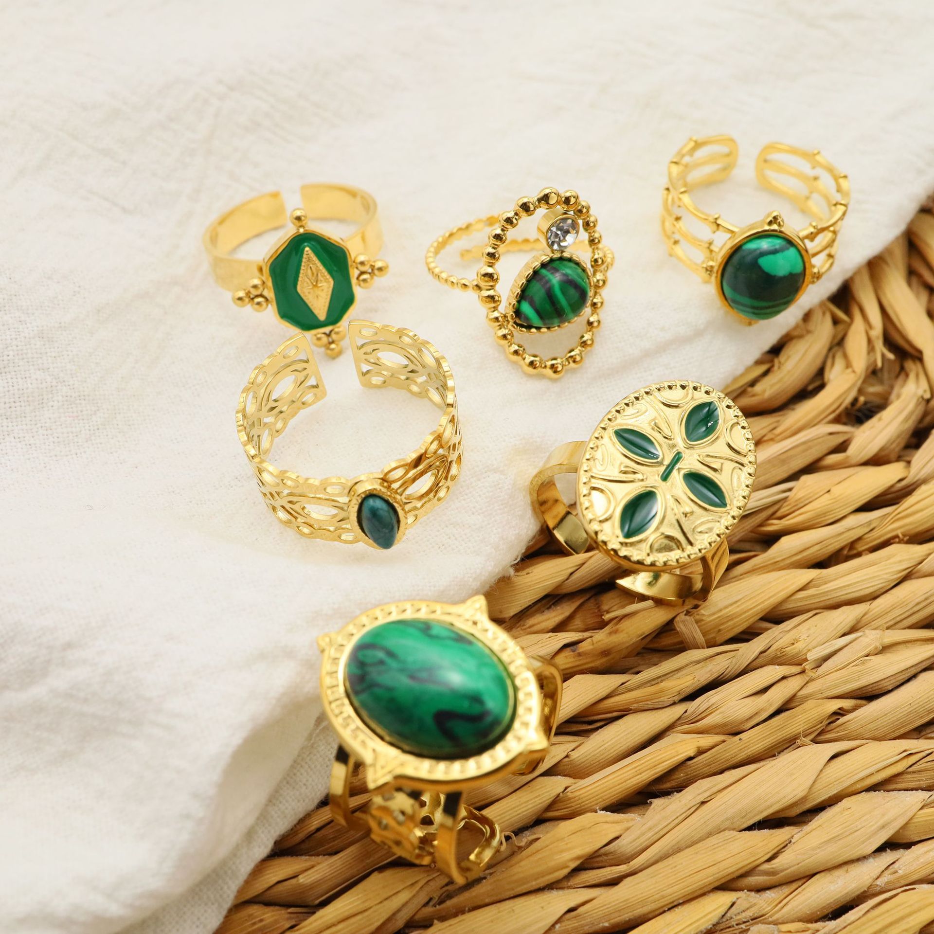 Bague vert paon incolore pour femmes, ouverture à la mode, pierre naturelle réglable, huile émeraude, goutte d'huile, bague à main_voghion.com
