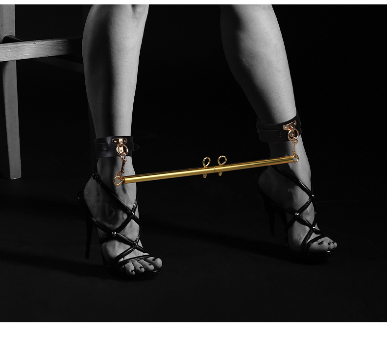 SM情趣长杆组合手铐_11.jpg