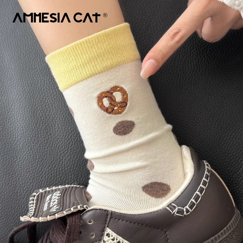 Cute Embroidered Socks for Women, Spring and Autumn College Style Mid-Tube Socks, Trendy Polka Dot Slouch Socks for Women, Autumn Long Socks Cute Embroidered Socks for Women, Spring and Autumn College Style Mid-Tube Socks, Trendy Polka Dot Slouch Socks for Women, Autumn Long Socks
