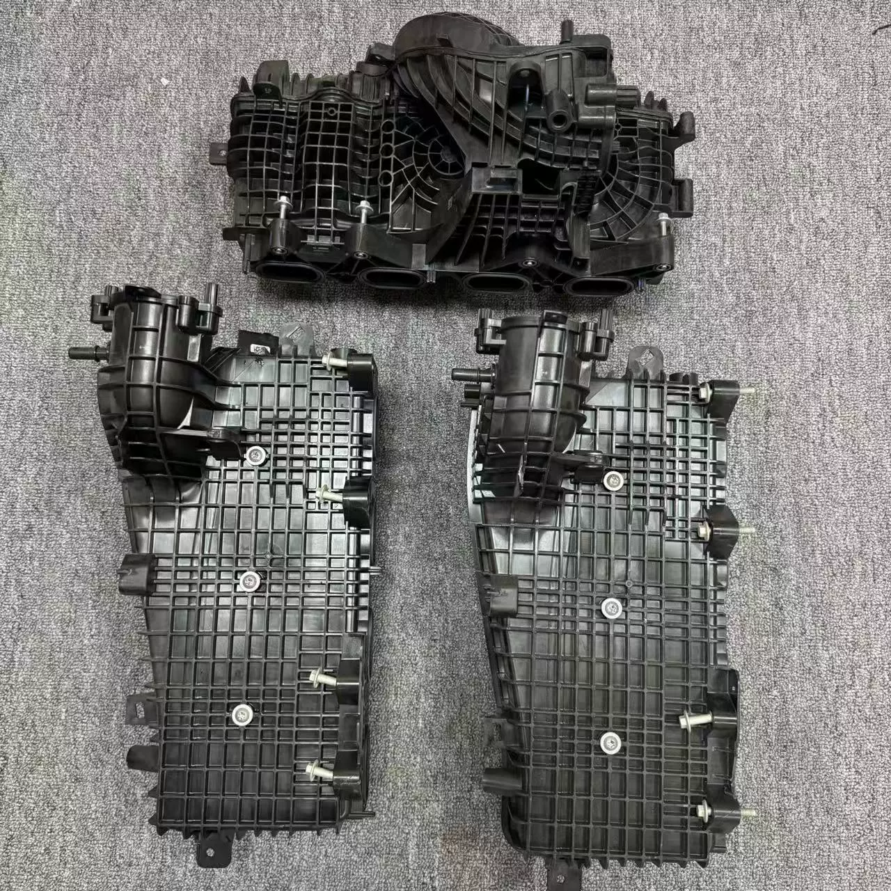 Применимо Volvo XC90XC60XC40S90S60 Впускной коллектор впускной трубки двигателя 32397857