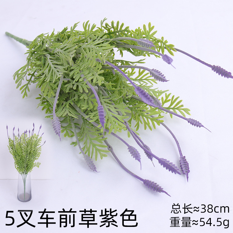 Simulación de plantas verdes flores falsas mano