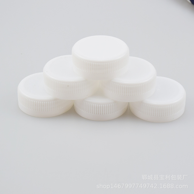 100 large white mouths; PE