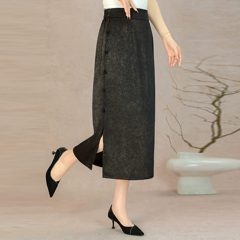 Весенний и летний темперамент модная юбка среднего и пожилого возраста 2025 новая форма в форме ретро элегантная мама платье